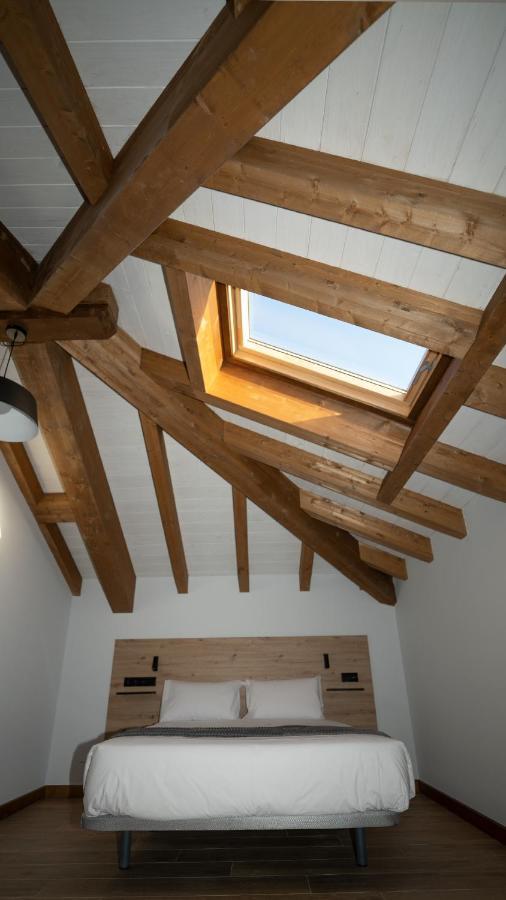 Apartamentos Puerta De Occidente Cornellana エクステリア 写真