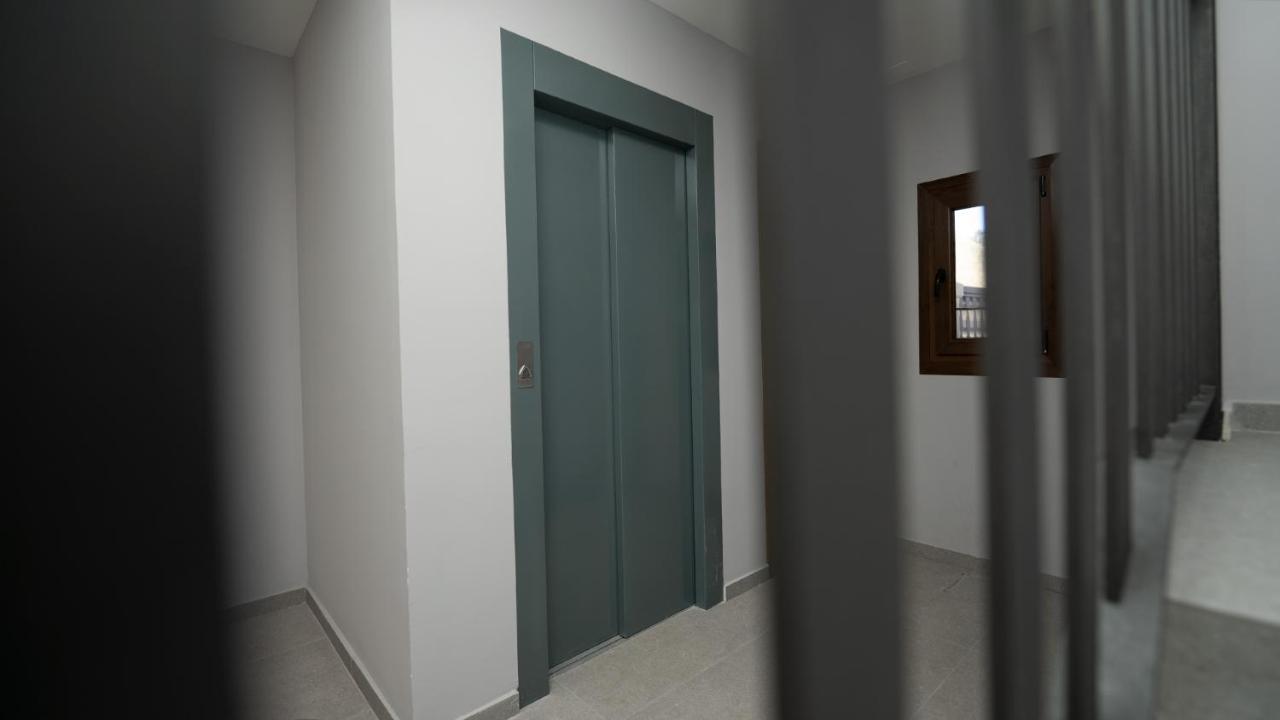 Apartamentos Puerta De Occidente Cornellana エクステリア 写真